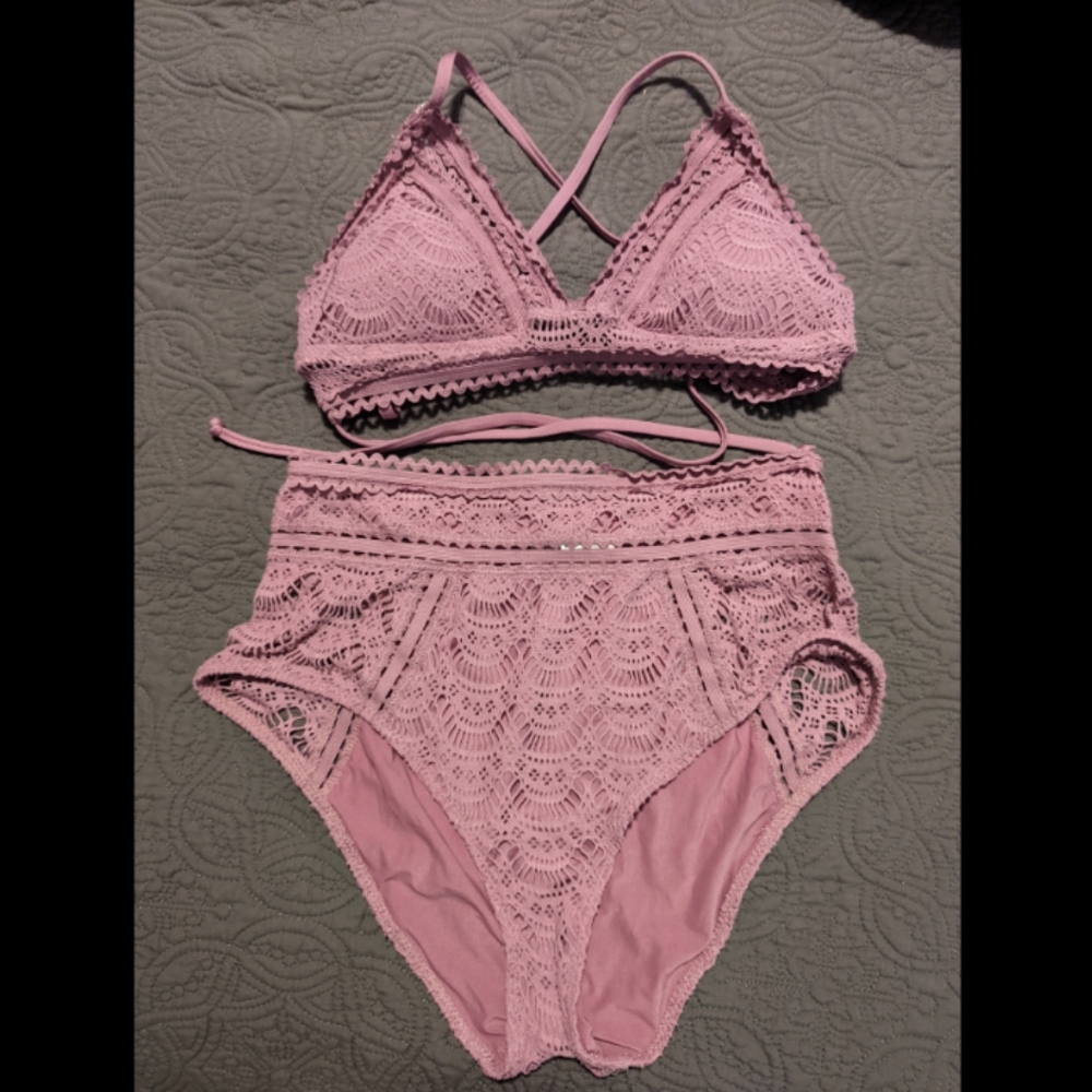 Becca Swim Medium Set